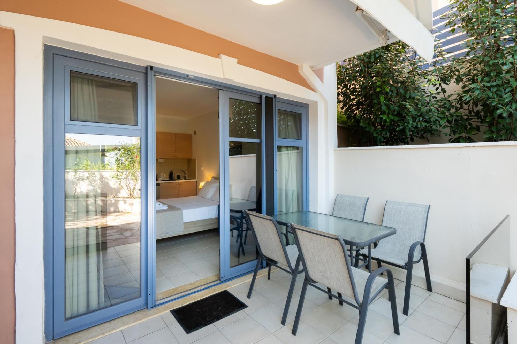 Apartment A L' Aise Apolpaina